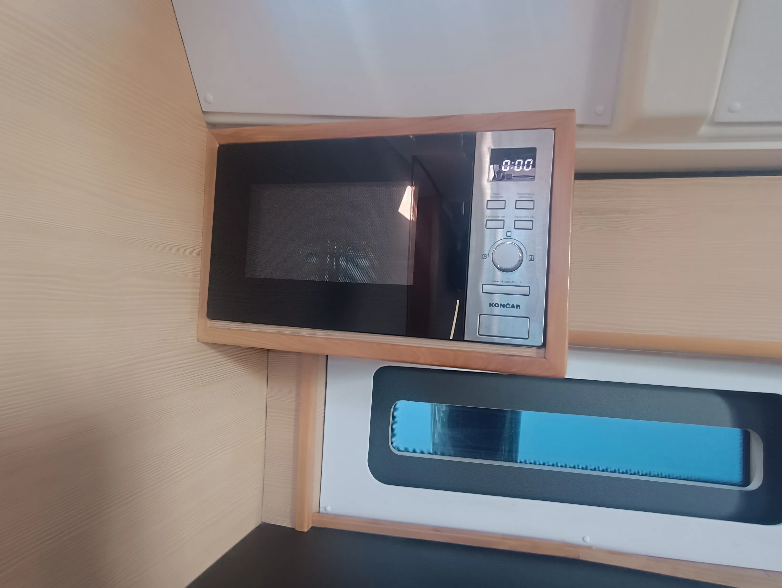 D&D Kufner 50 DONA — yacht photo 4
