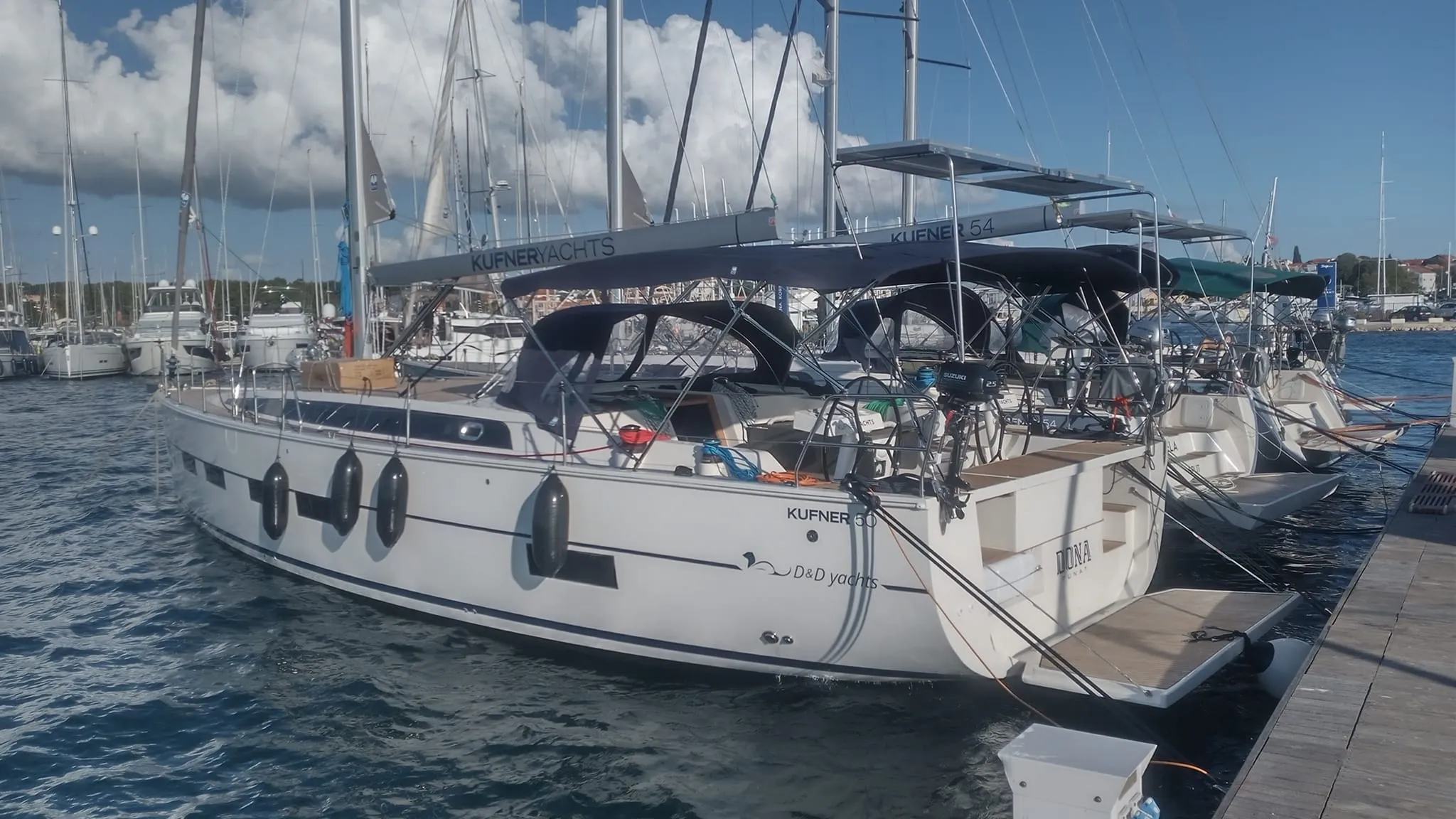 D&D Kufner 50 DONA — yacht photo 6