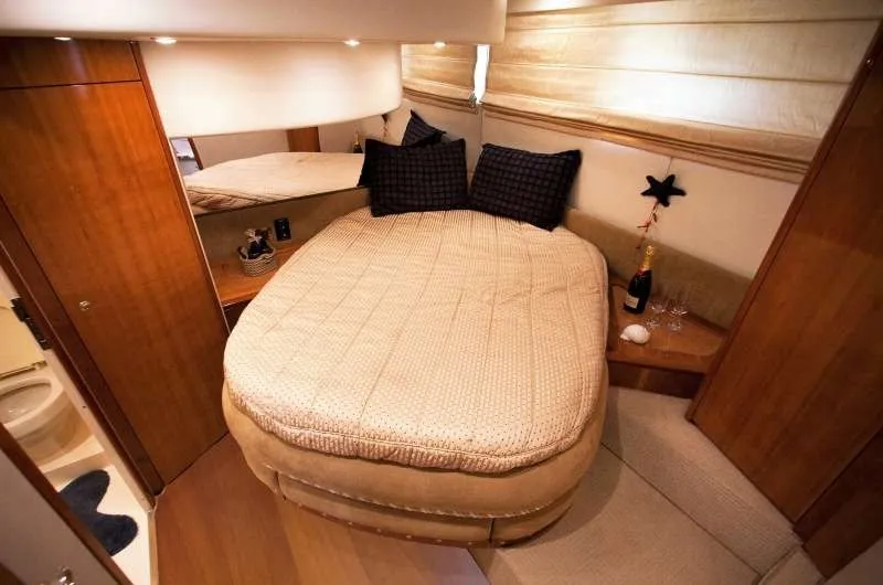 Azimut 58 Linda II — yacht photo 4