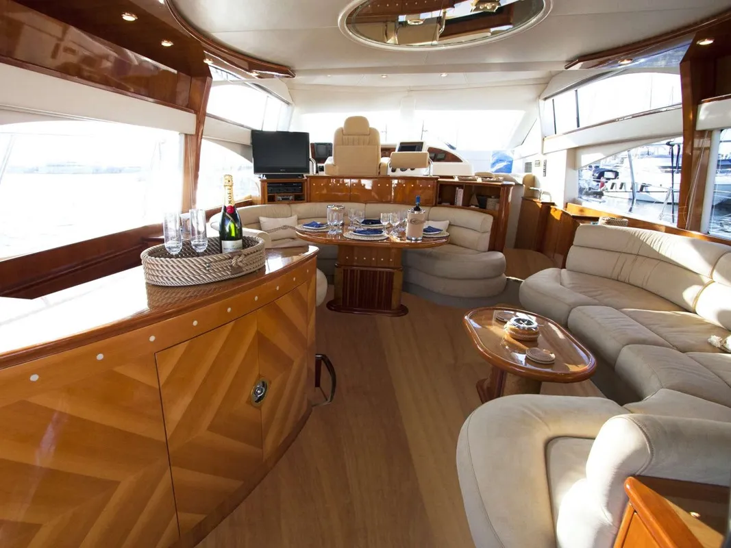 Azimut 58 Linda II — yacht photo 10