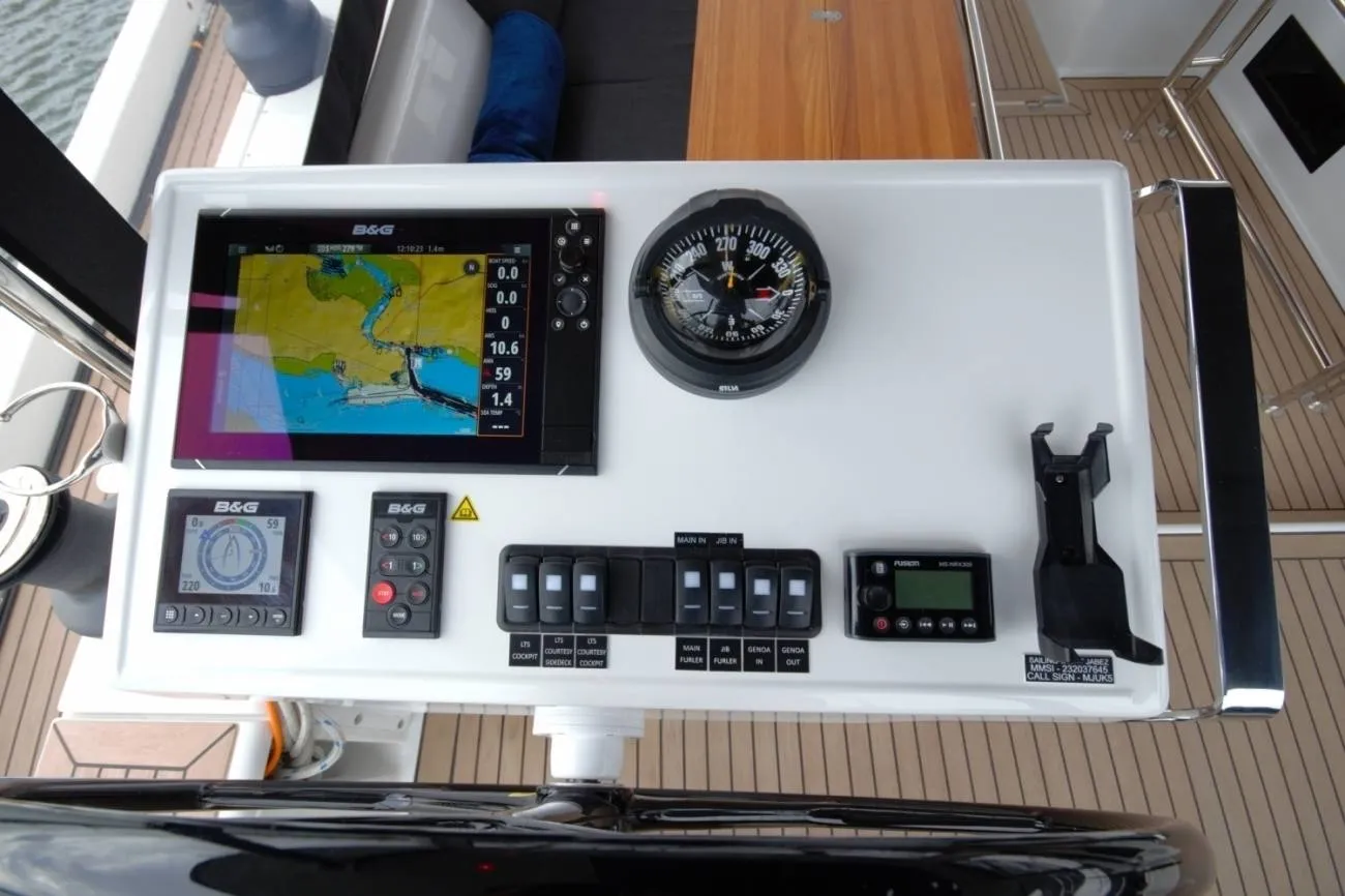 Hanse 588 Eclipse — yacht photo 19