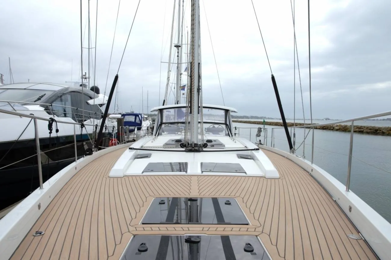 Hanse 588 Eclipse — yacht photo 6