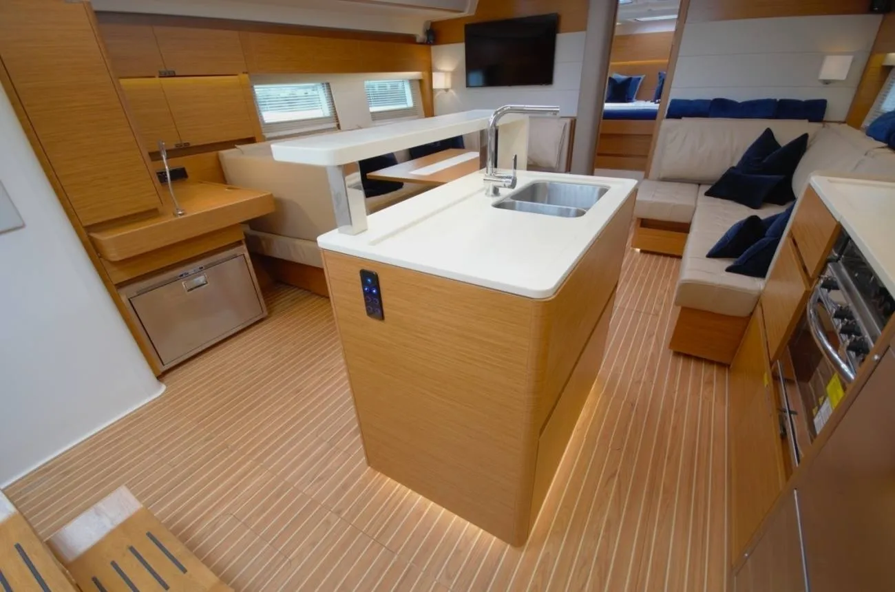 Hanse 588 Eclipse — yacht photo 36