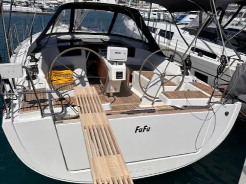 Hanse 388 FuFu — снимка на яхтата 2