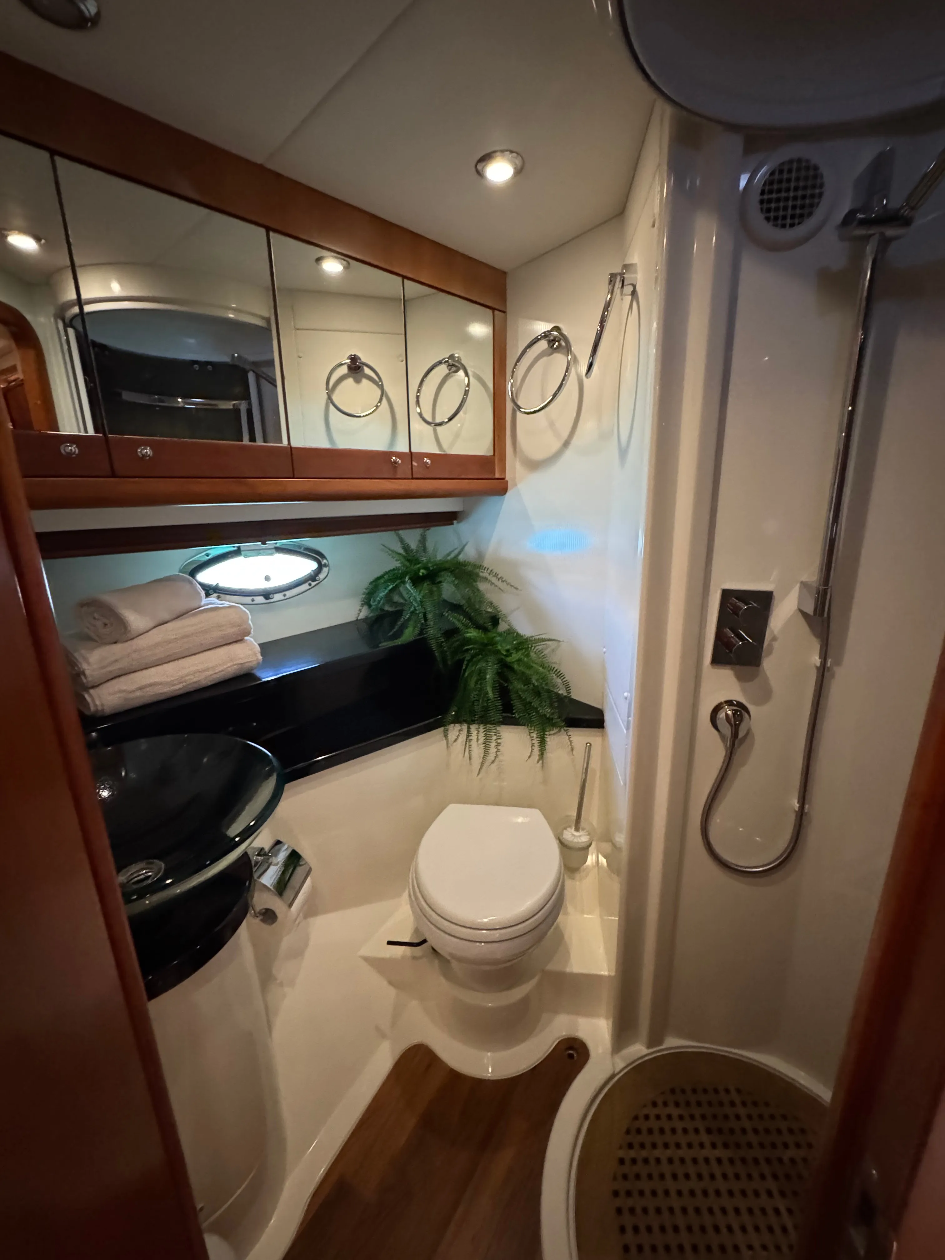 Sunseeker Portofino 53 Polly — yachtbillede 10
