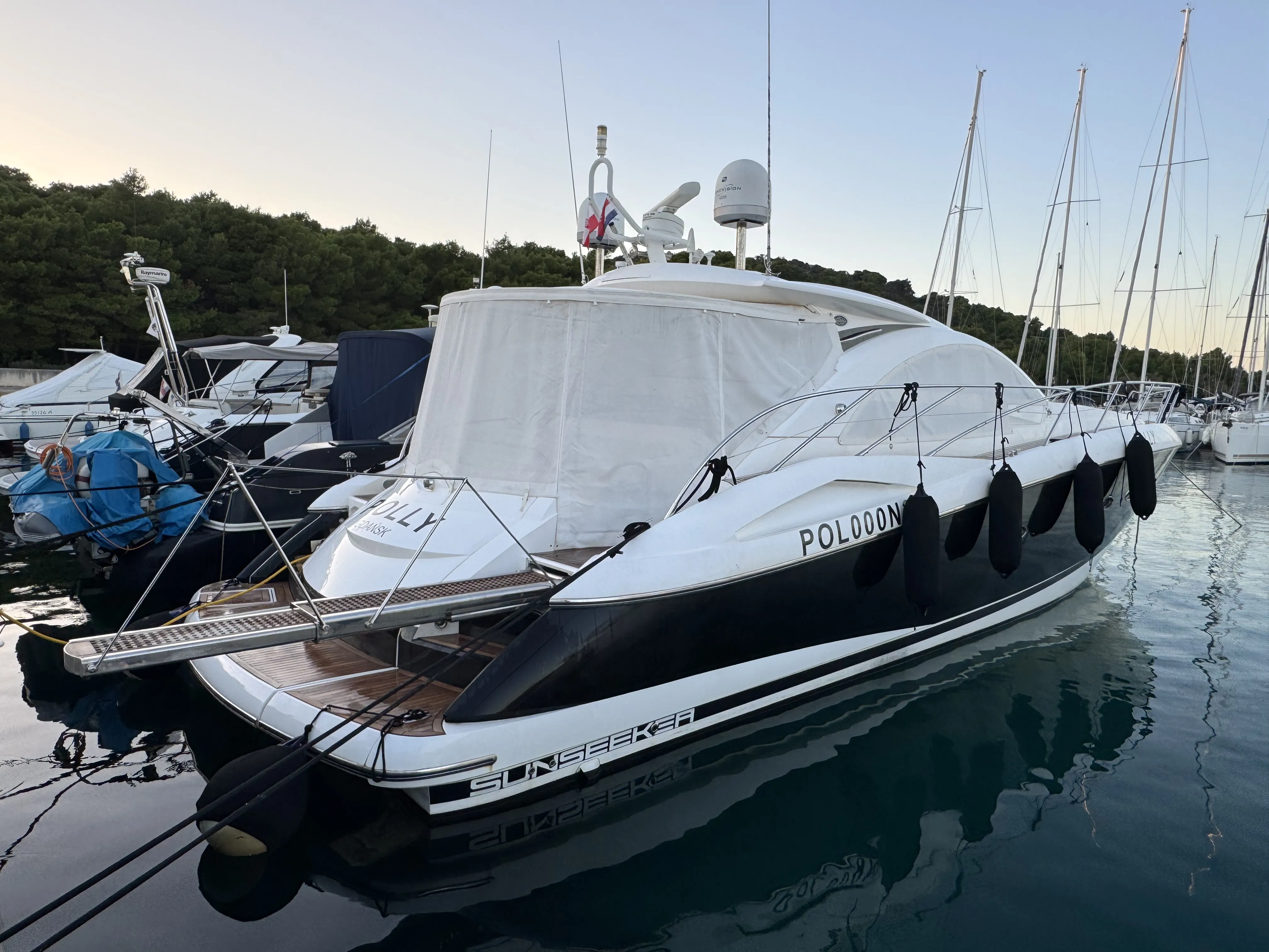 Sunseeker Portofino 53 Polly — yachtbillede 9
