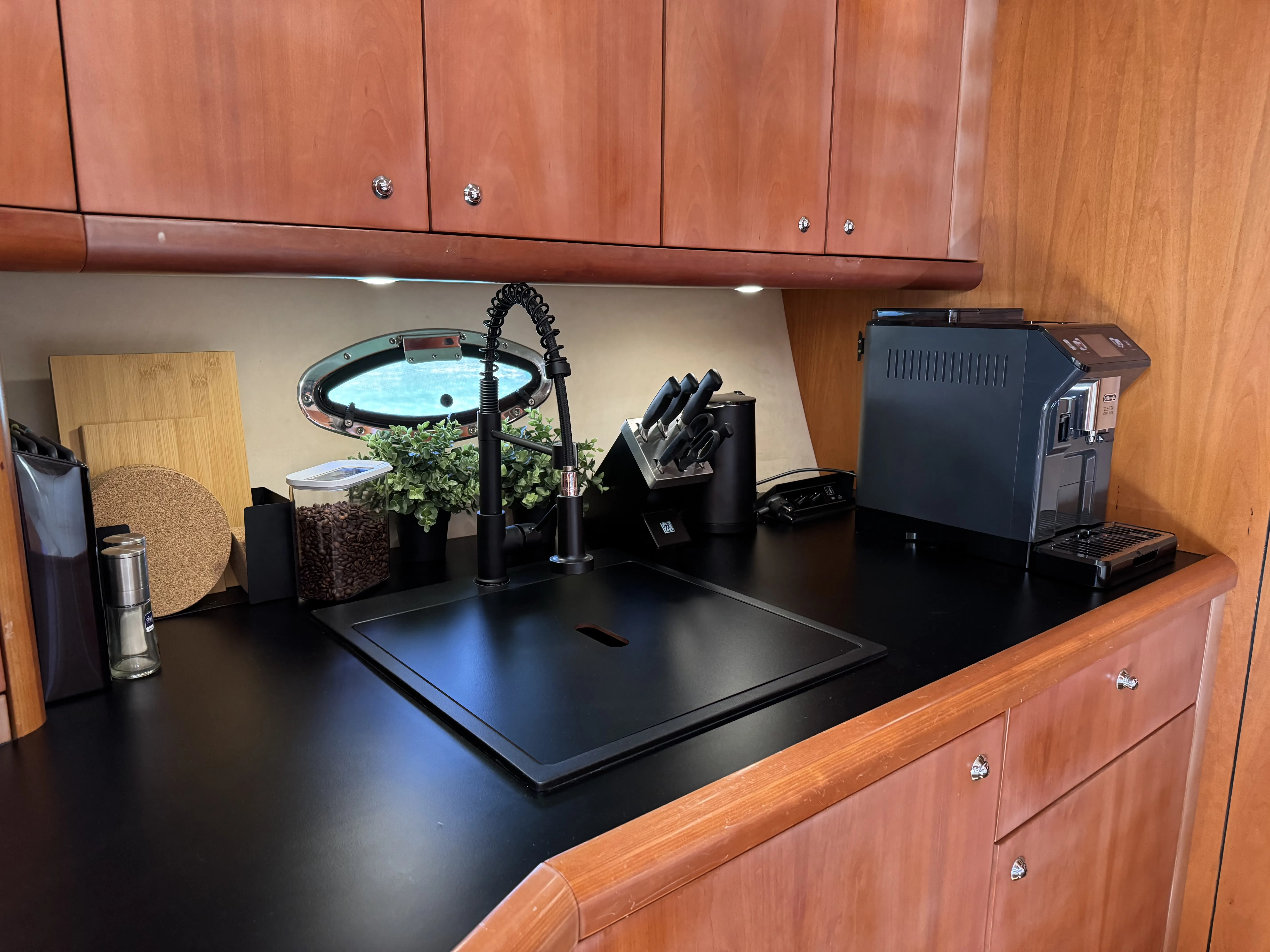 Sunseeker Portofino 53 Polly — yachtbillede 13