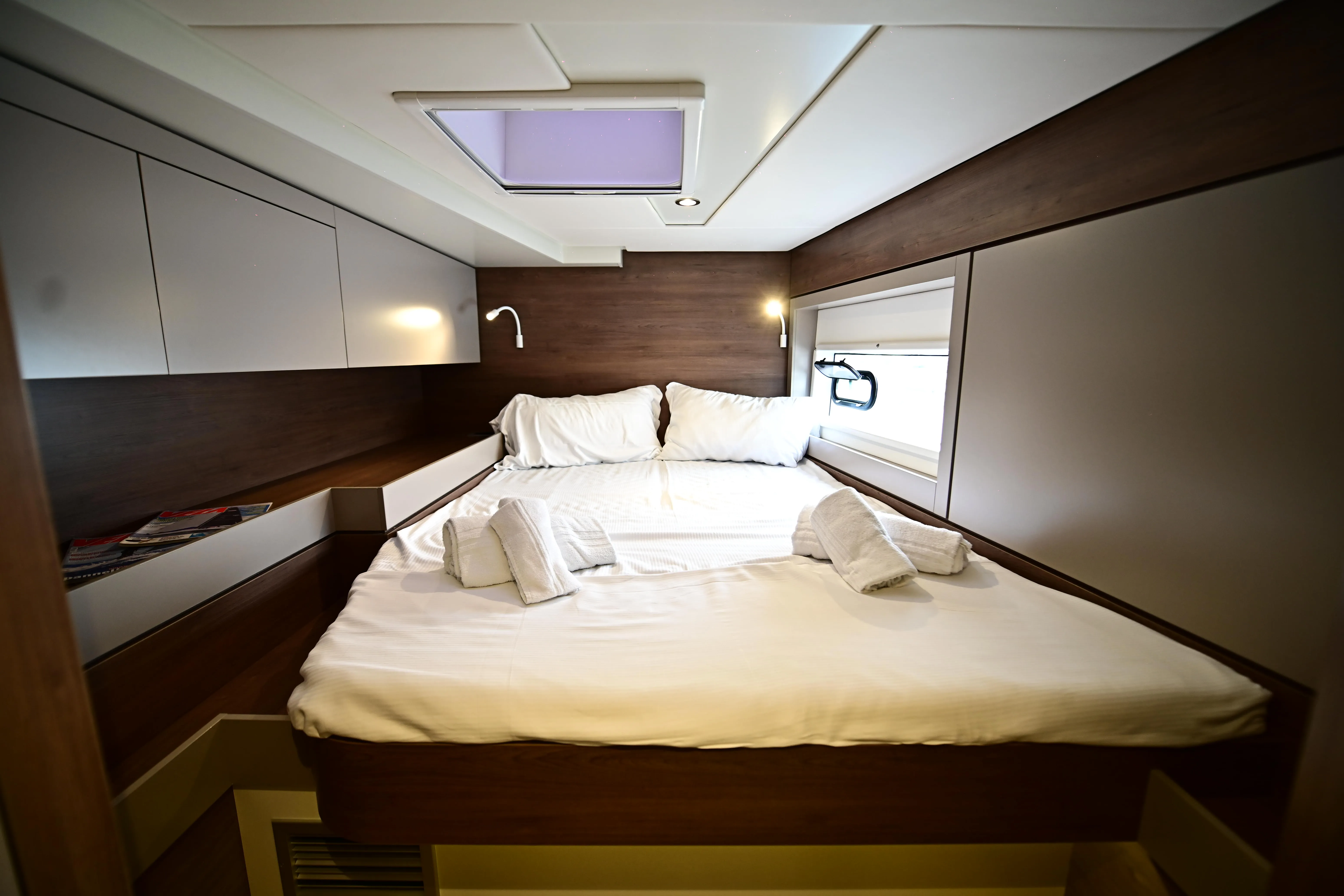 Bali 4.6 Endeavour — yacht photo 2