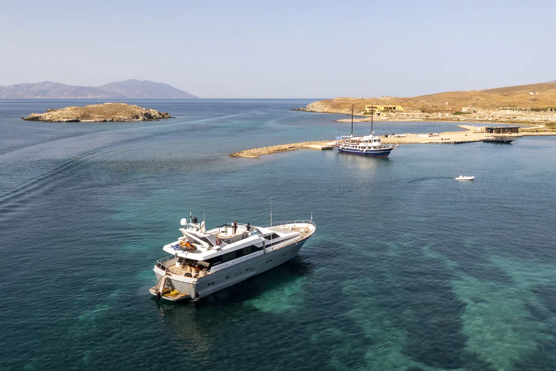 Akhir 27 Shiva — yacht photo 40