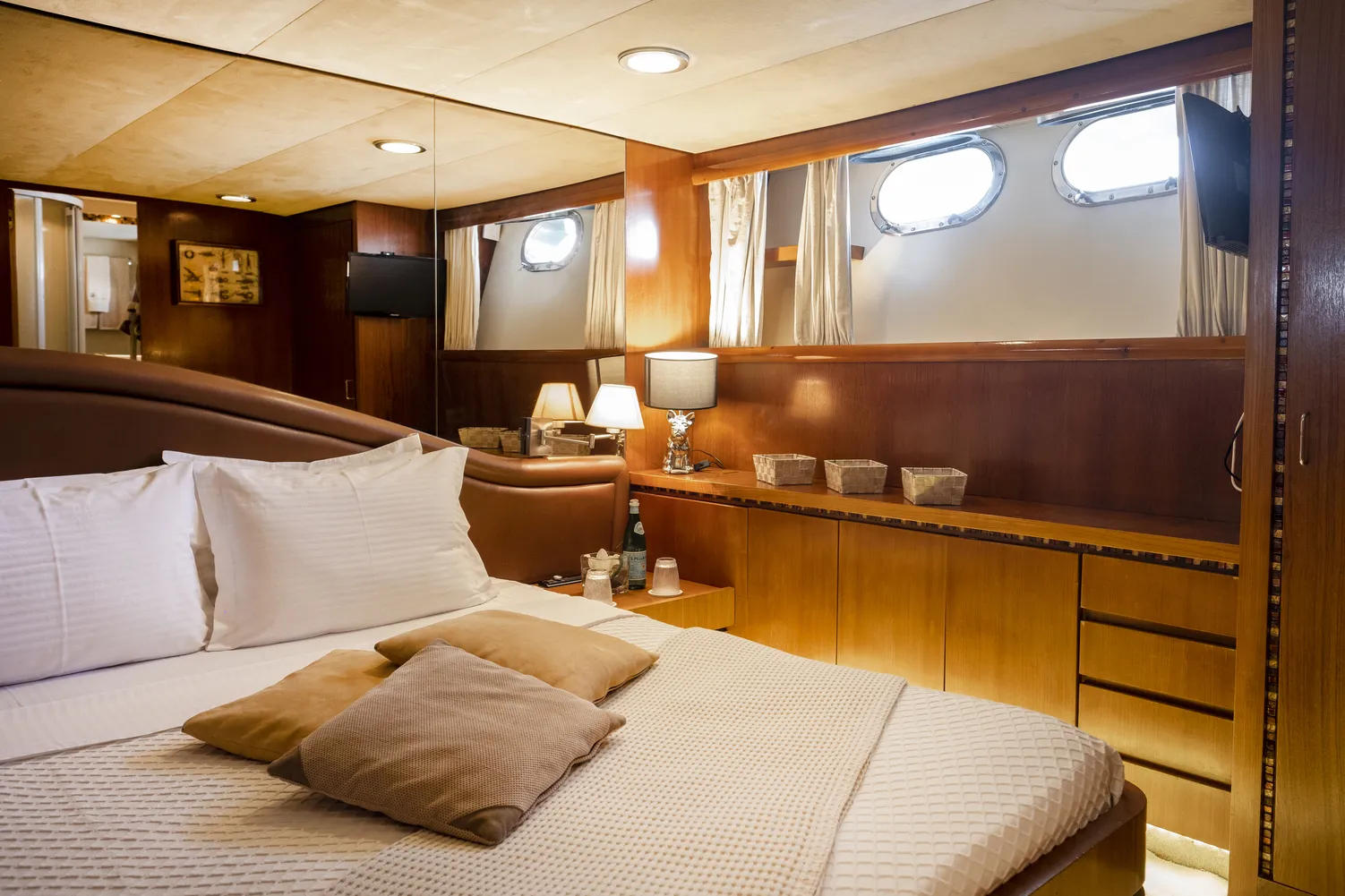 Akhir 27 Shiva — yacht photo 24