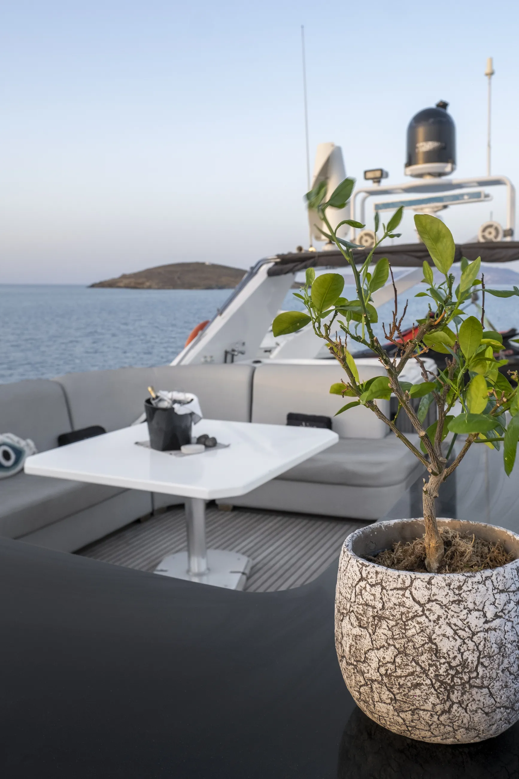 Akhir 27 Shiva — yacht photo 16