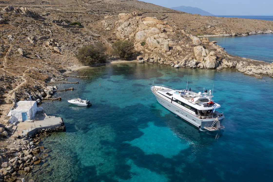 Akhir 27 Shiva — yacht photo 14