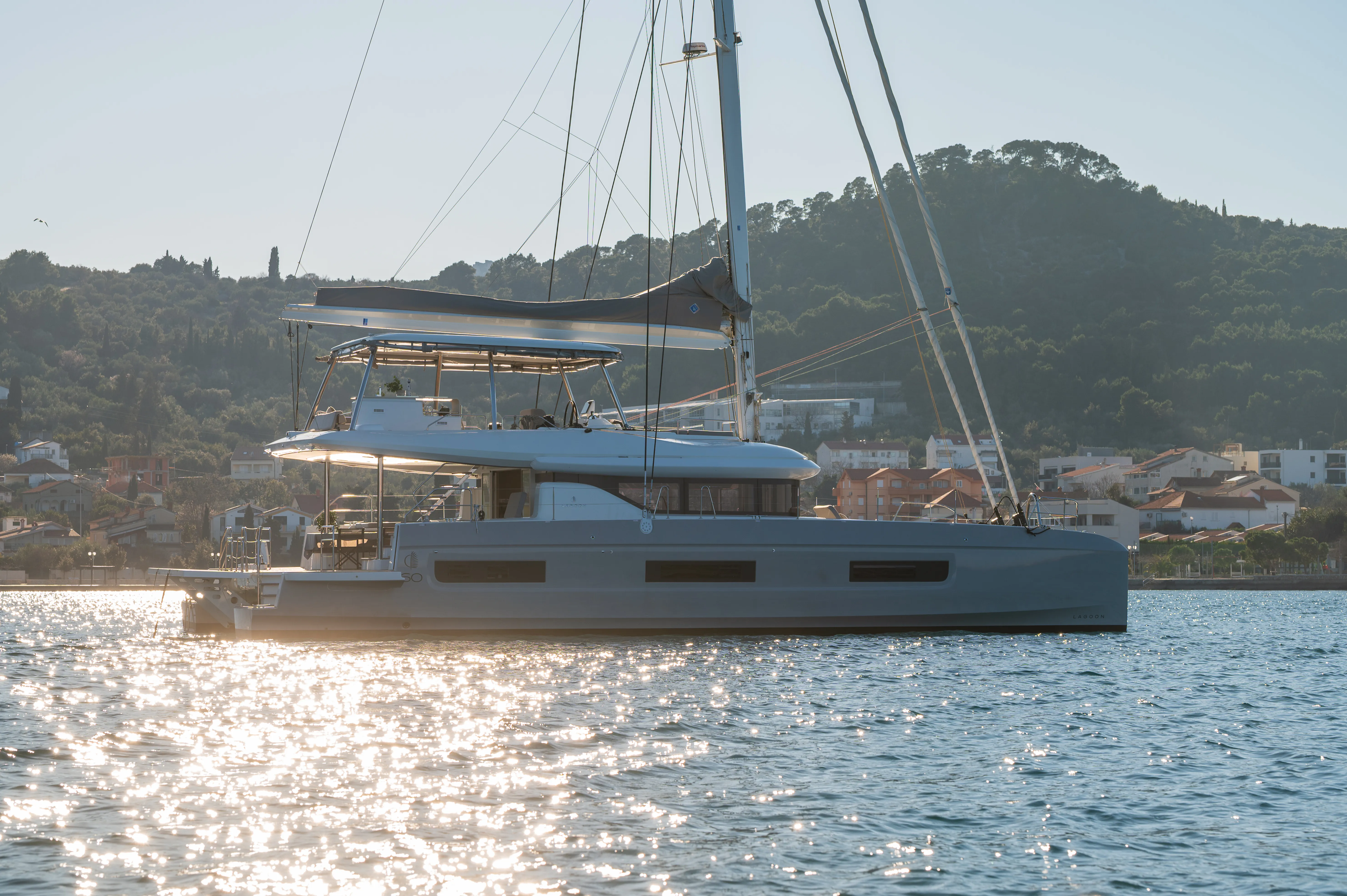 Lagoon 60 DIAMOND DIVA — jahifoto 2