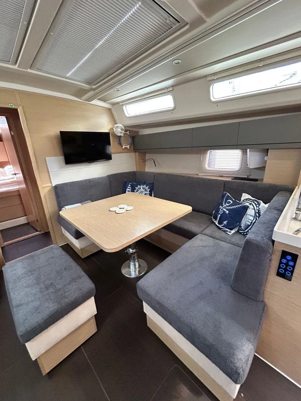 Hanse 458 Theodora — фотография яхты 31