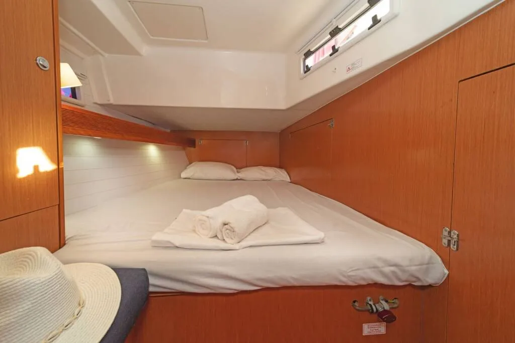 Bavaria Cruiser 45 COSTA — jachtfoto 10
