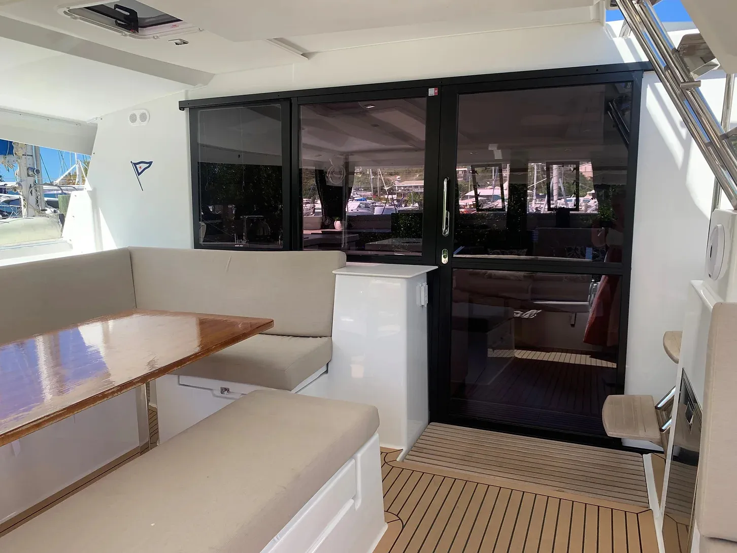 Saona 47 Hourglass — foto dello yacht n. 6