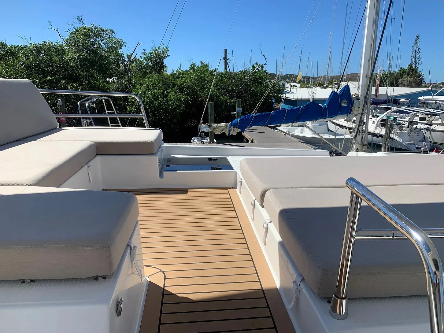 Saona 47 Hourglass — foto dello yacht n. 8