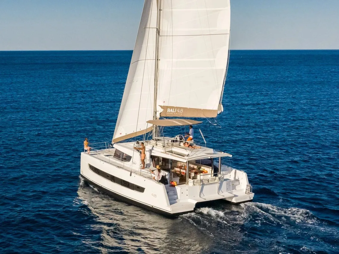 Bali 4.8 Sea Fox — foto dello yacht n. 1