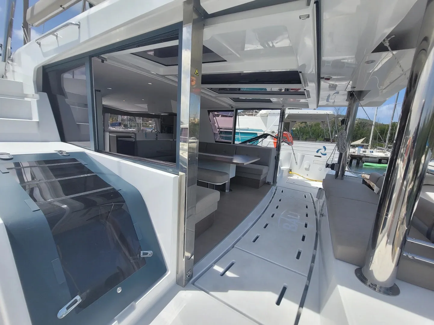 Bali 4.8 Sea Fox — foto dello yacht n. 7