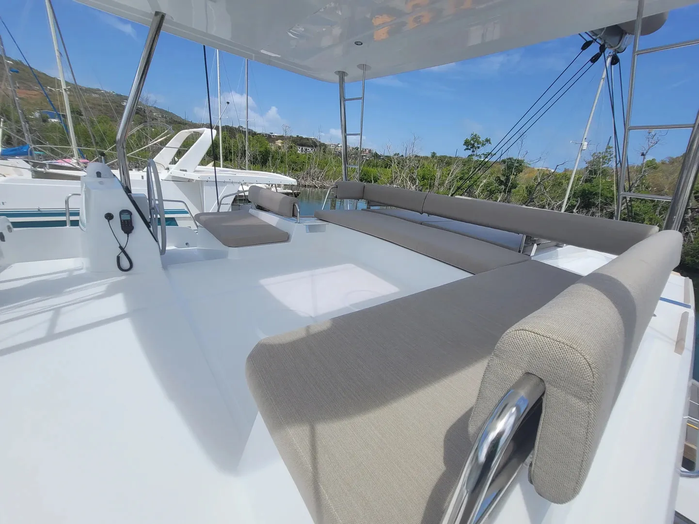 Bali 4.8 Sea Fox — foto dello yacht n. 3