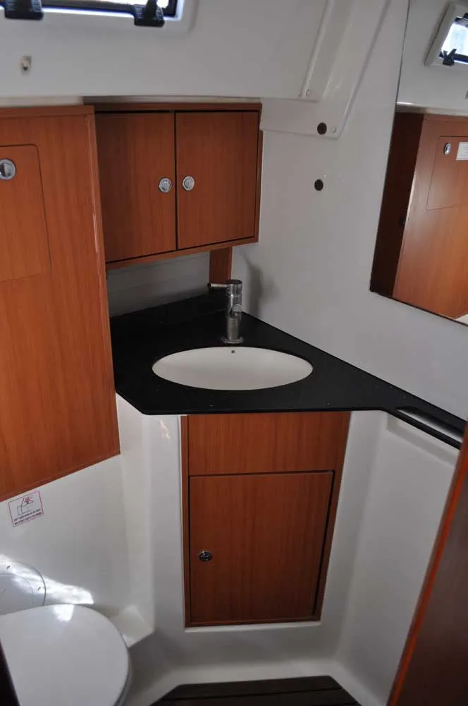 Bavaria 45 Cruiser Destiny — foto dello yacht n. 15
