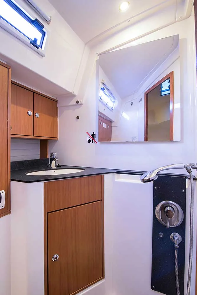 Bavaria 45 Cruiser Destiny — foto dello yacht n. 12