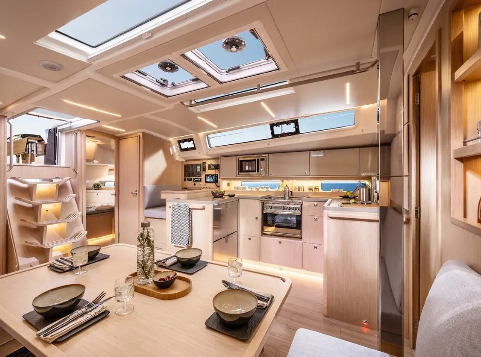 Bavaria C46 Sabina — фотография яхты 8