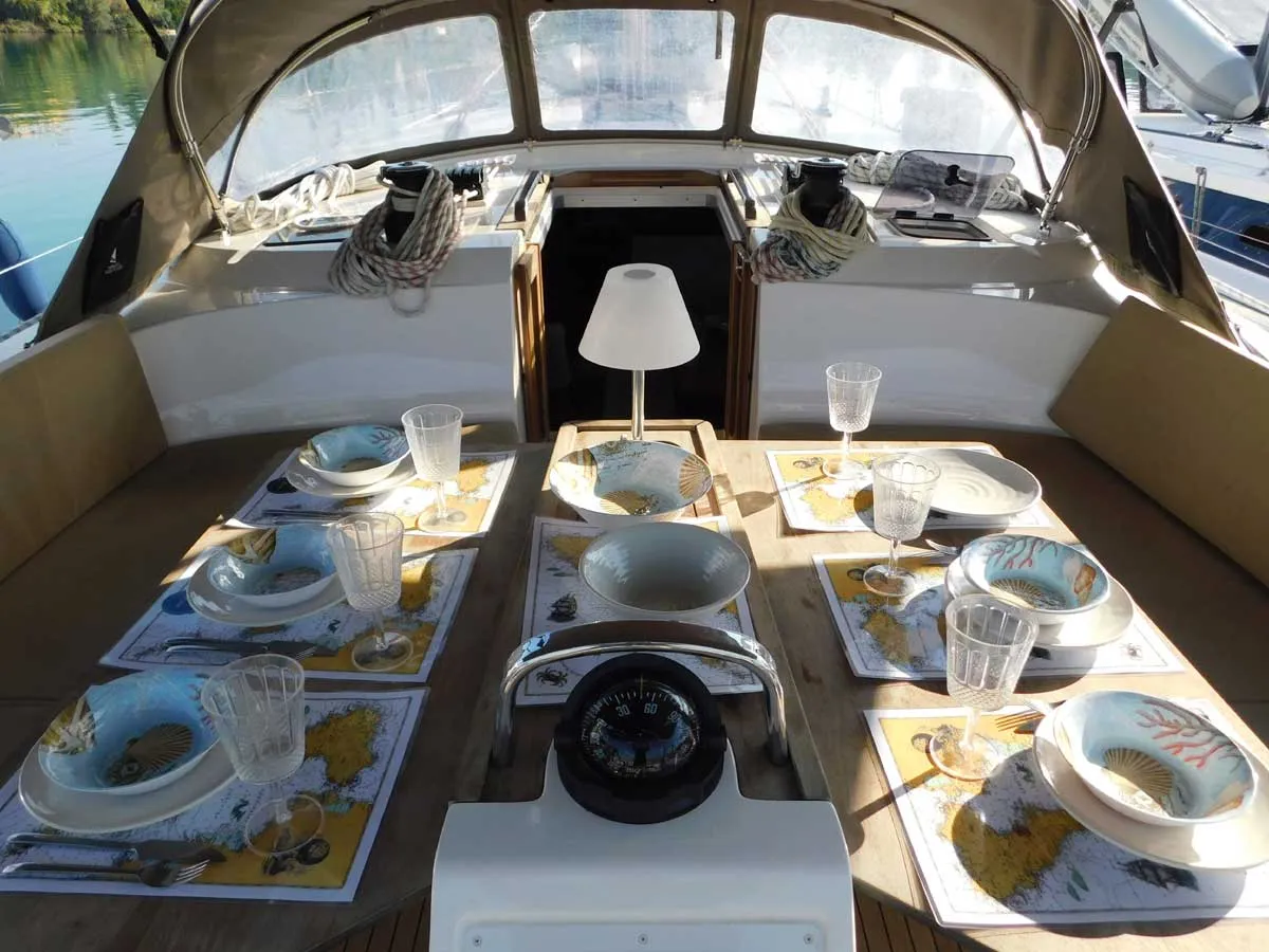 Bavaria 51 Cruiser Lina — yacht photo 2