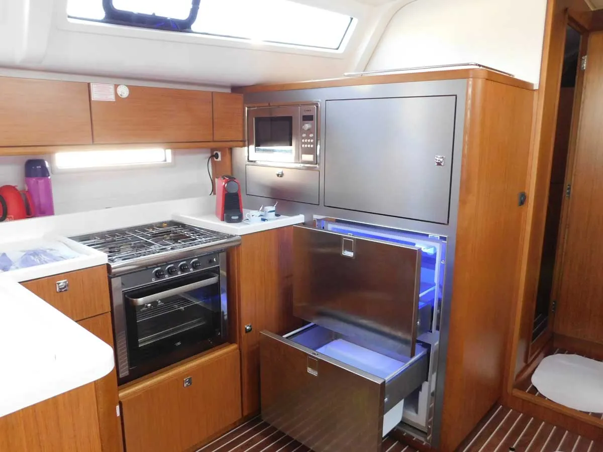 Bavaria 51 Cruiser Lina — yacht photo 15