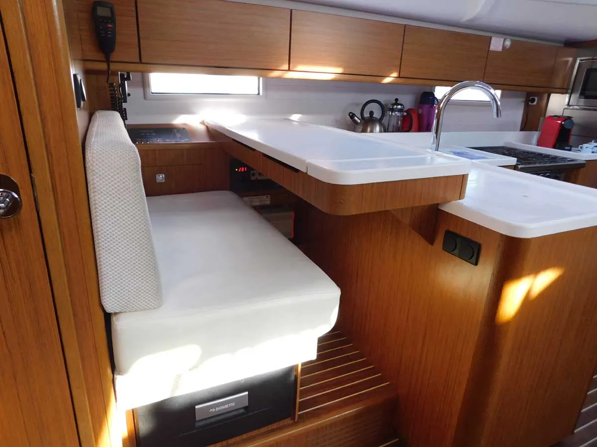 Bavaria 51 Cruiser Lina — yacht photo 7