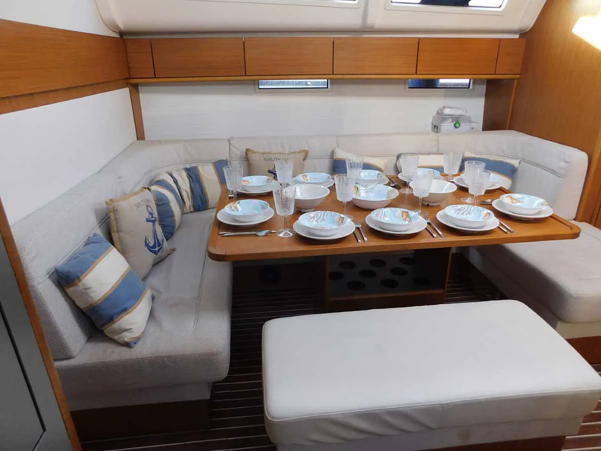 Bavaria 51 Cruiser Lina — yacht photo 13