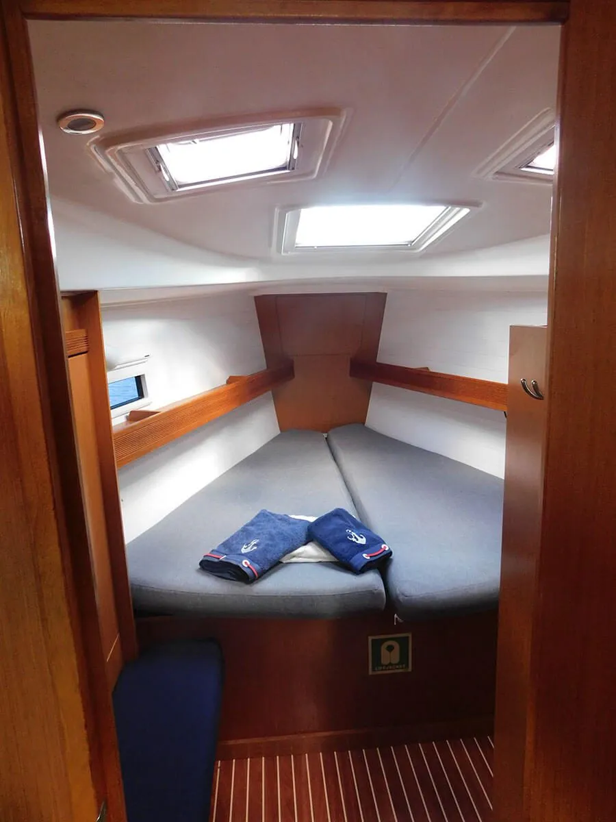 Bavaria 36 Ifigenia — фотография яхты 3