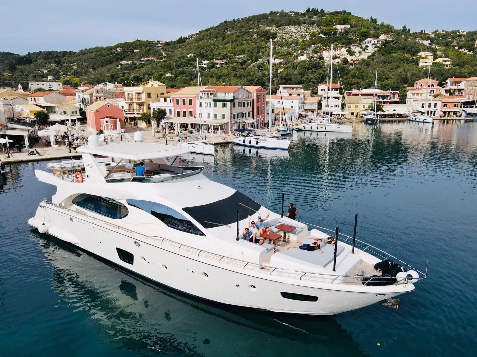 Azimut Yachts Azimut 85F La Fenice — fotografia jachty 1