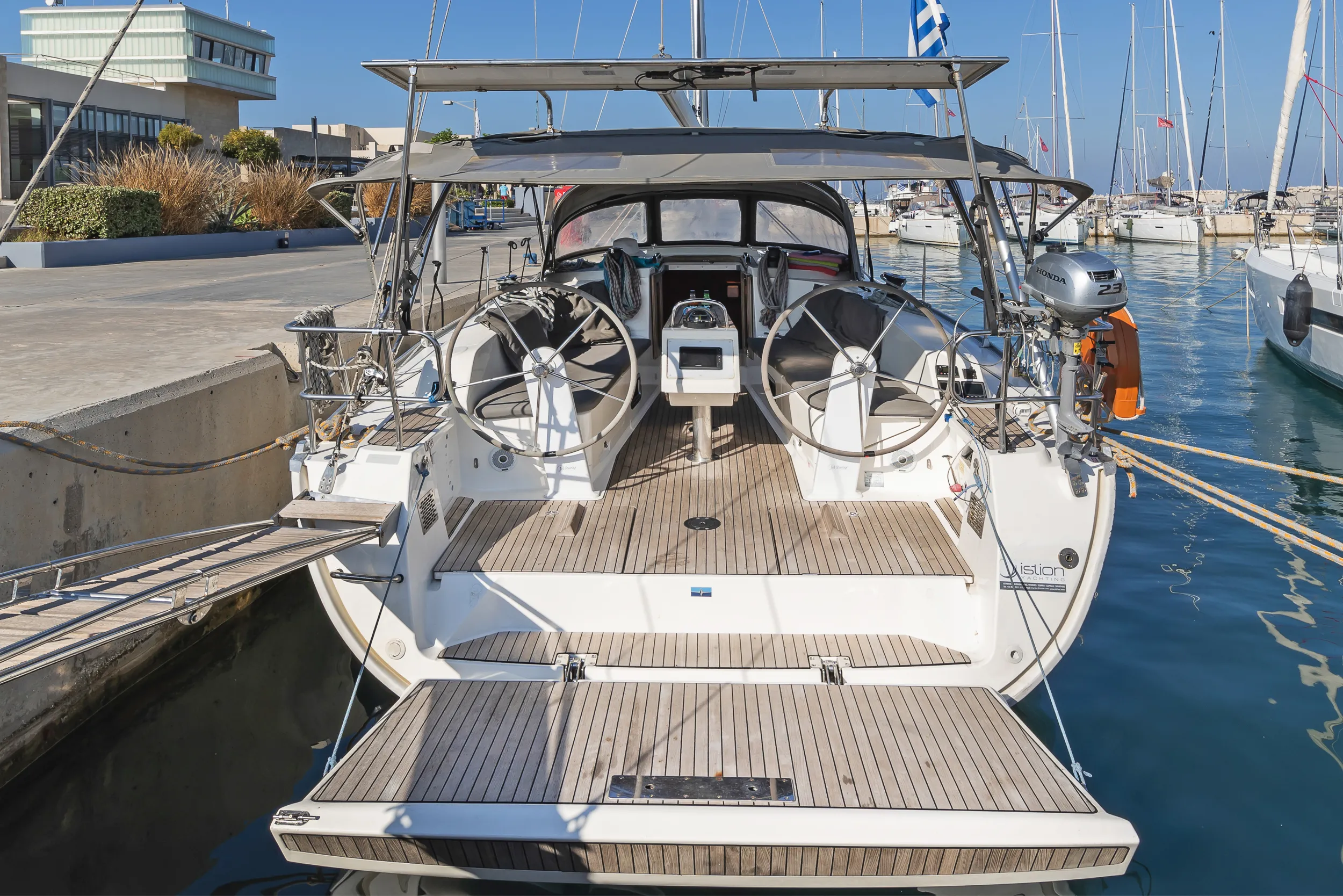 Bavaria Cruiser 41 Altair — фотография яхты 5