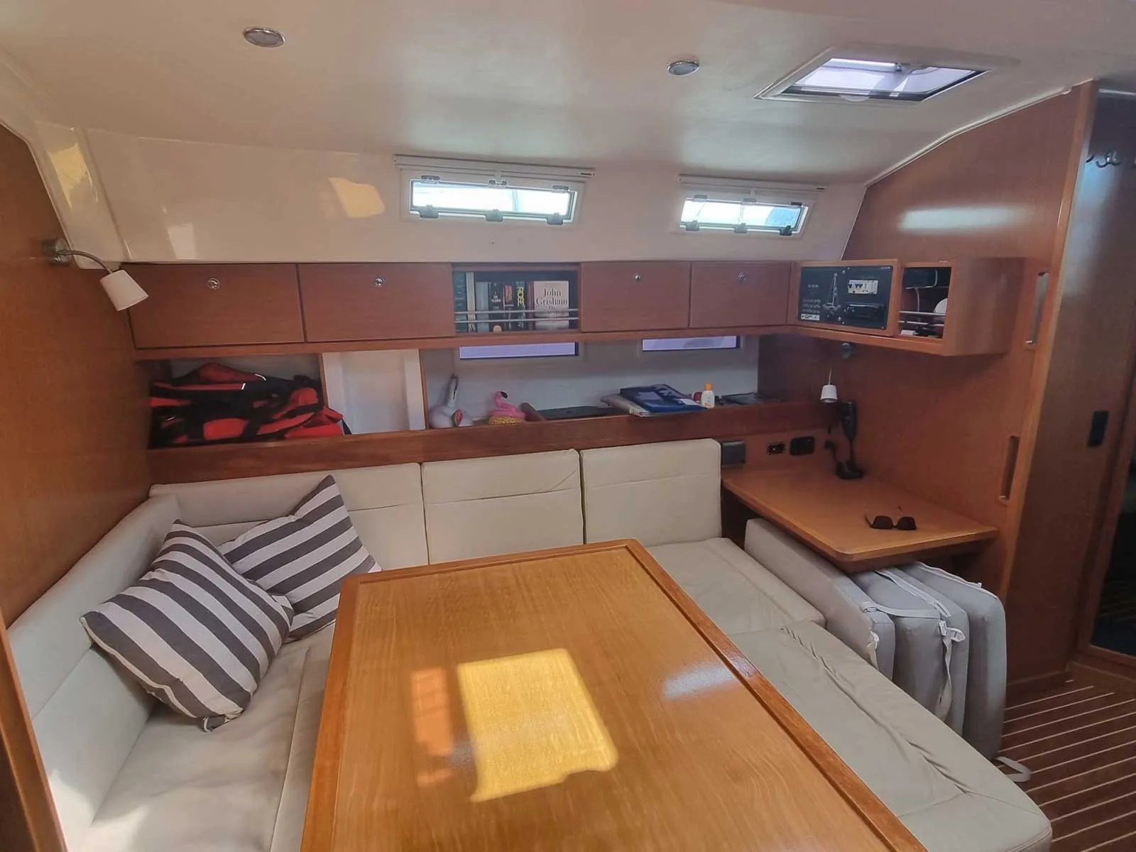 Bavaria 45 Cruiser Fleurie — foto dello yacht n. 5