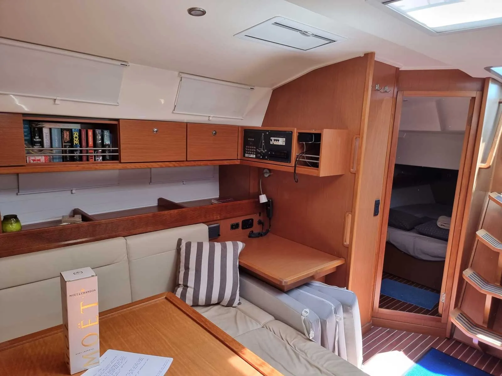 Bavaria 45 Cruiser Fleurie — foto dello yacht n. 9