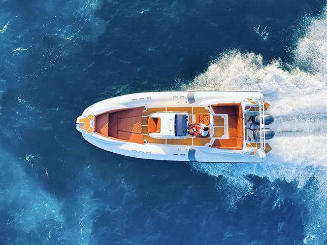 Viga Luxury 900 — fotografia jachty 2