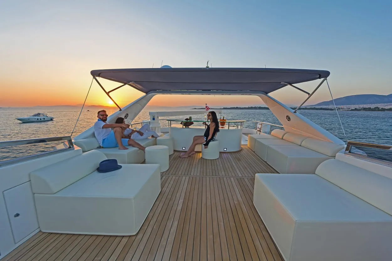 Falcon 92 Illya F — yacht photo 11