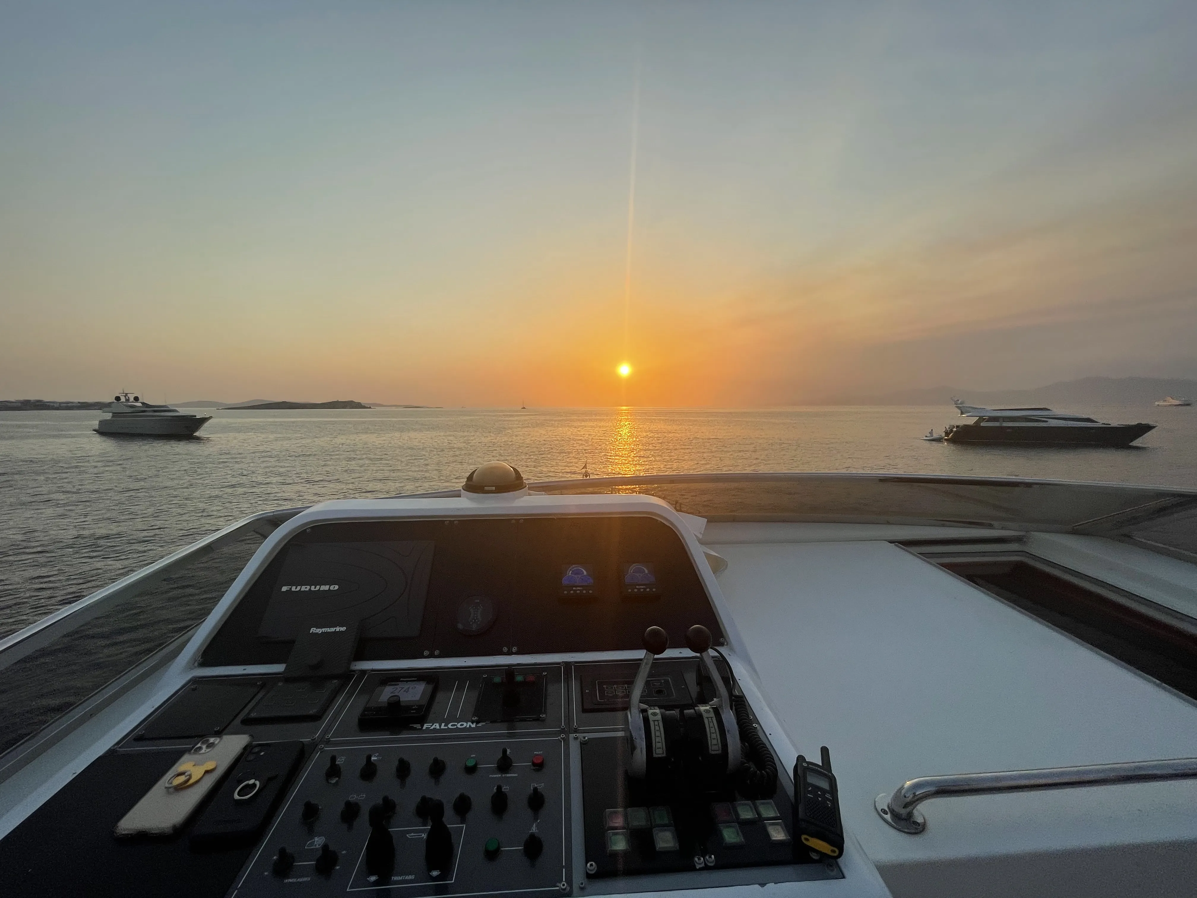 Falcon 92 Illya F — yacht photo 37