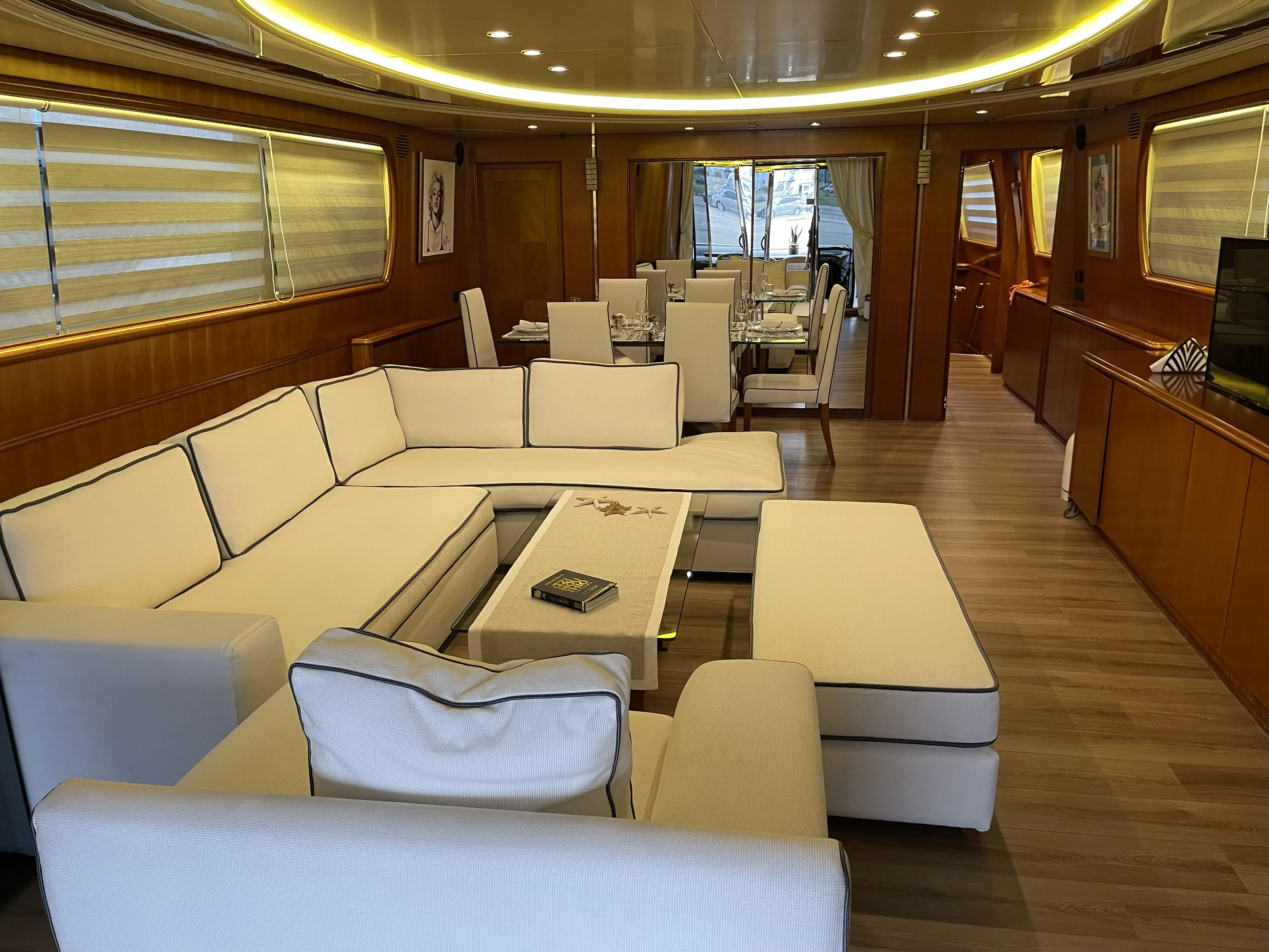 Falcon 92 Illya F — yacht photo 15