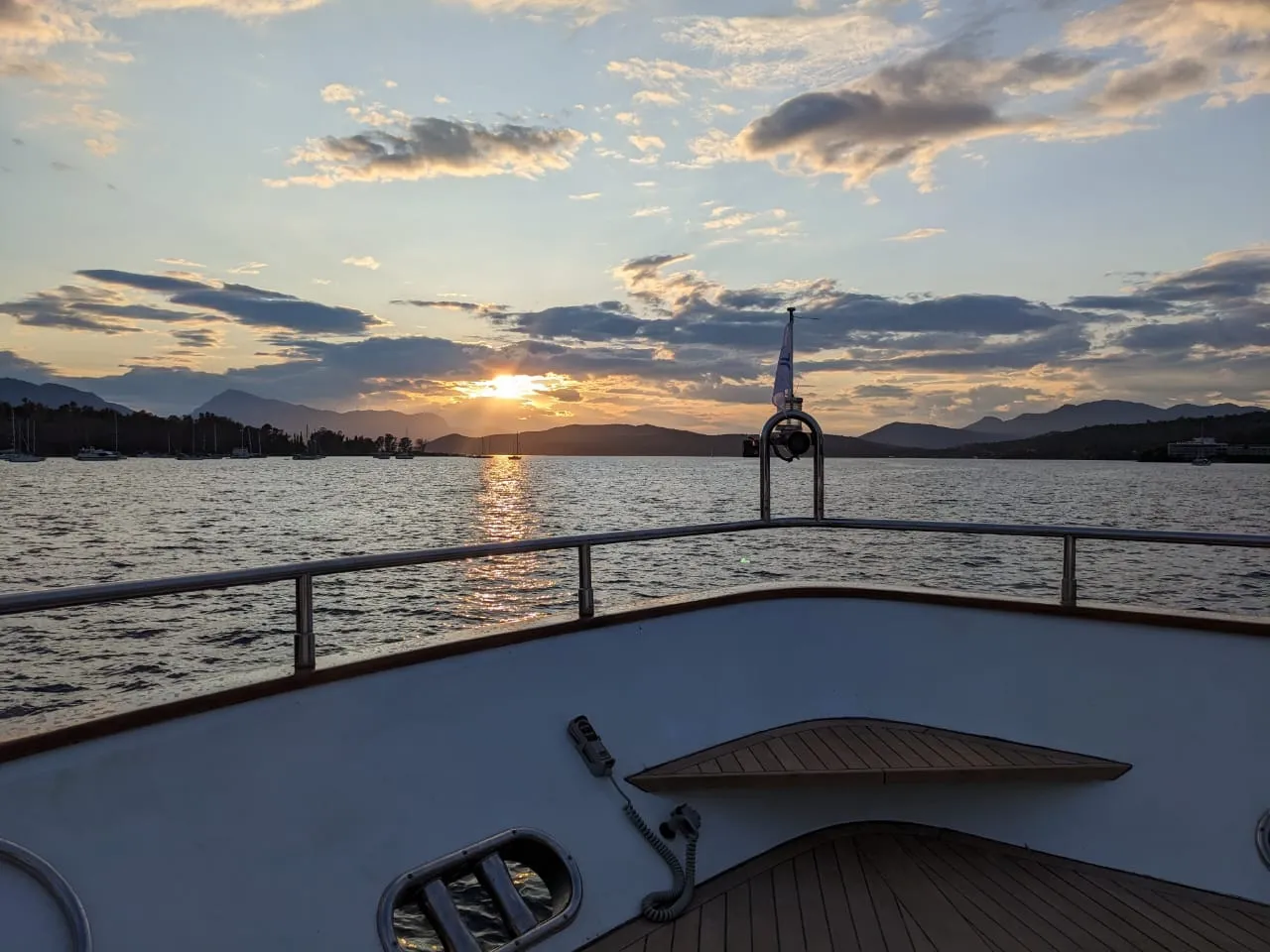 Falcon 92 Illya F — yacht photo 86