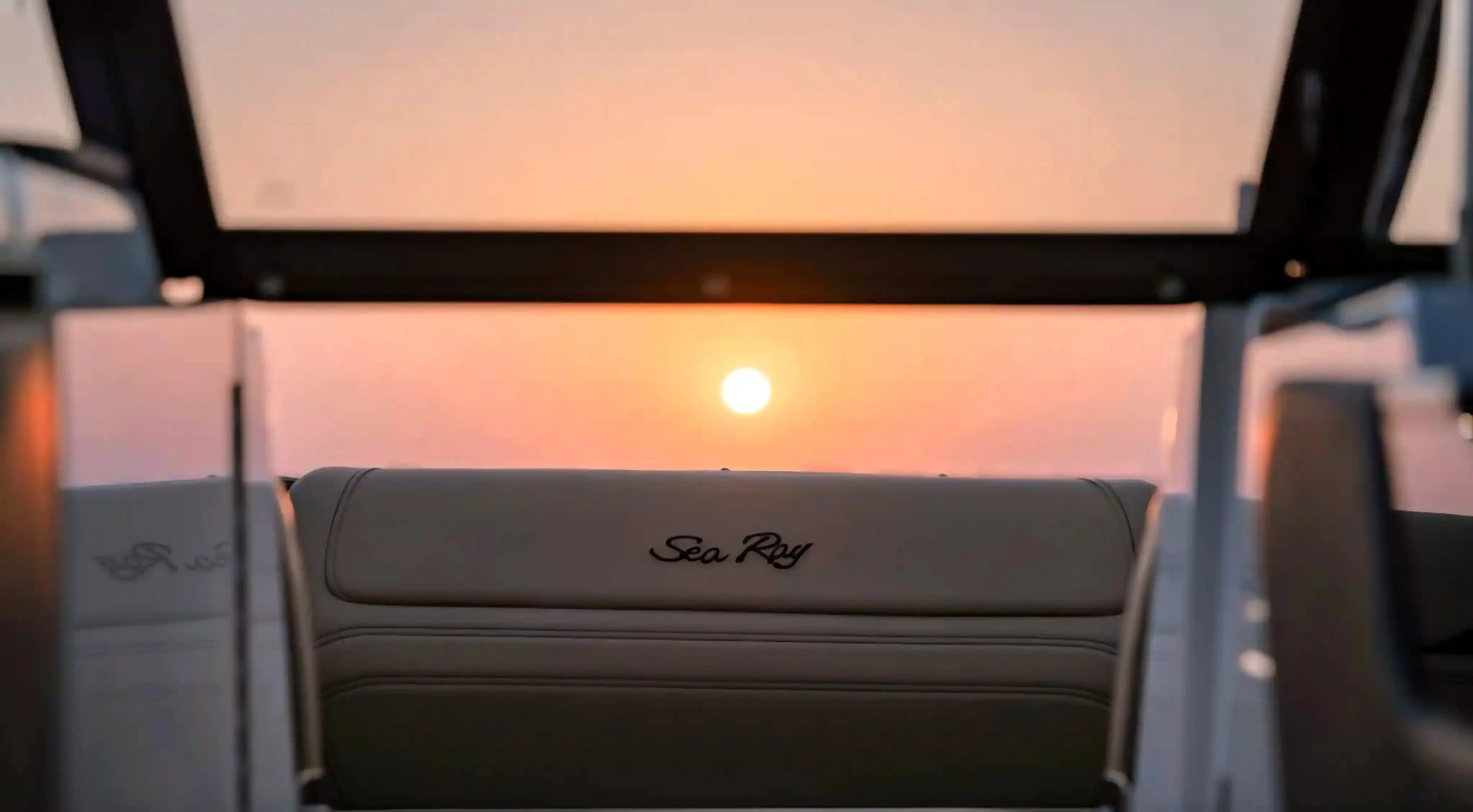 Sea Ray 250 SDX Sea Ray — fotografia jachty 5