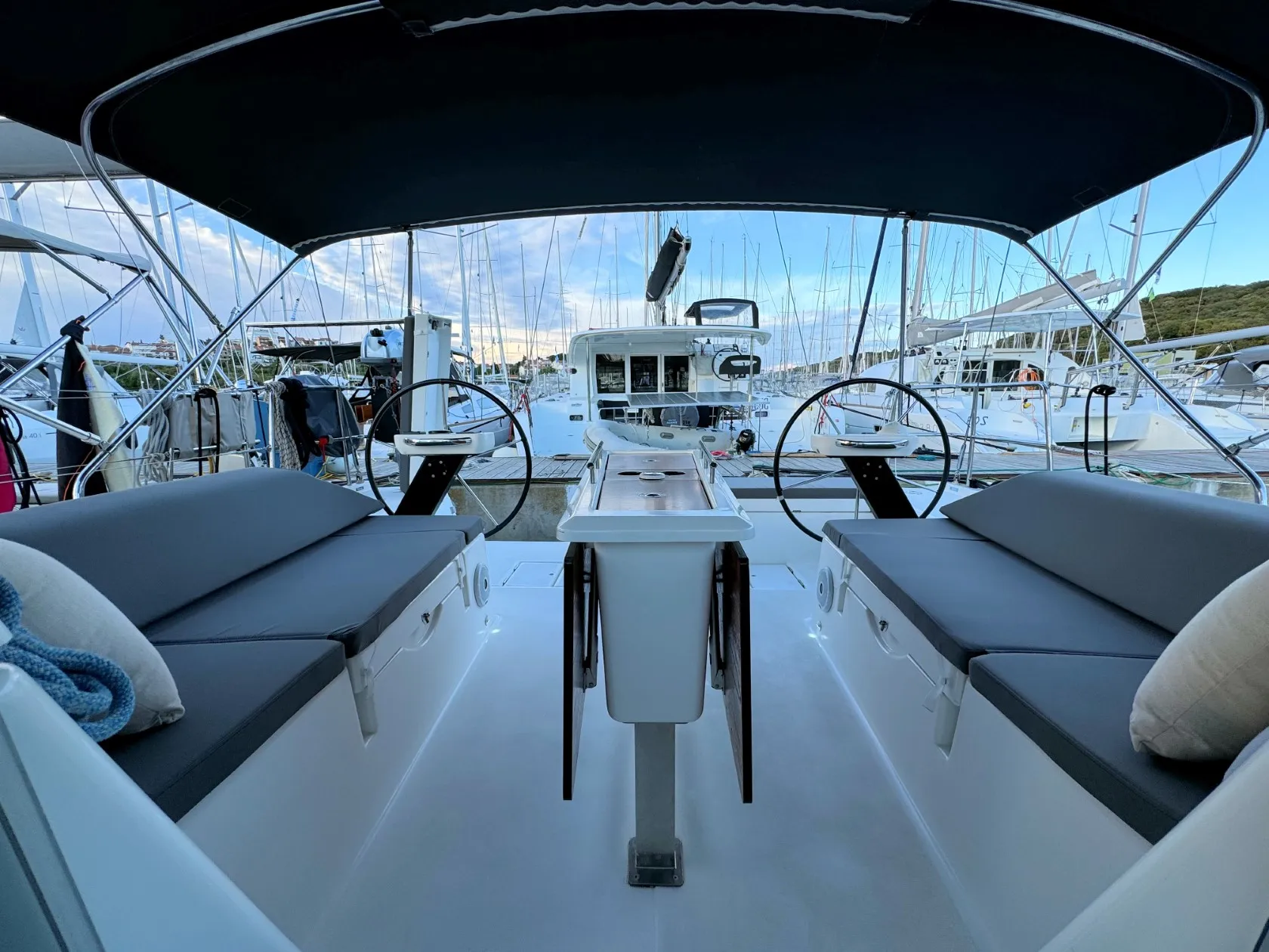 Dufour 430 Levan — фотография яхты 7