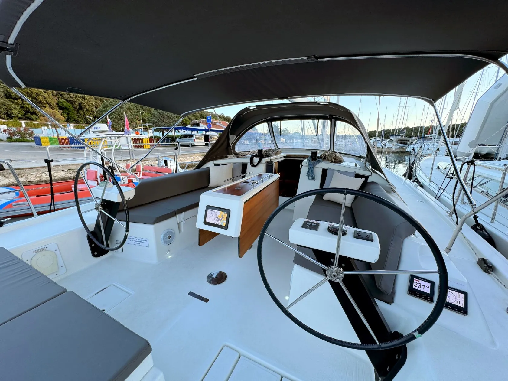 Dufour 430 Levan — фотография яхты 42