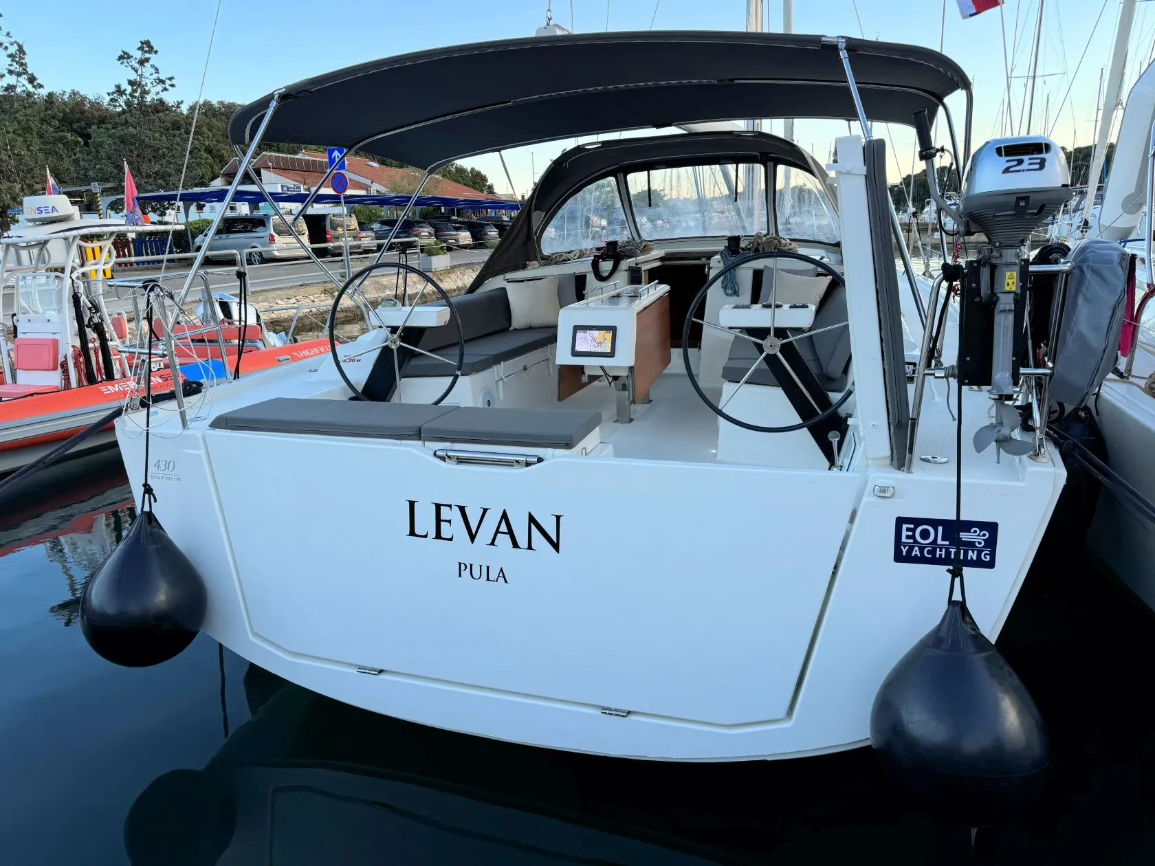 Dufour 430 Levan — фотография яхты 13