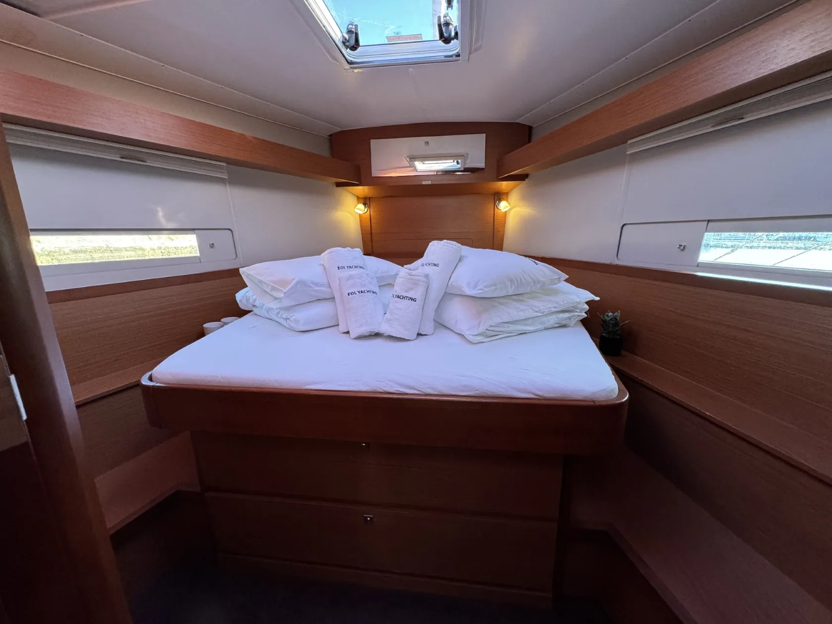 Dufour 430 Levan — фотография яхты 20
