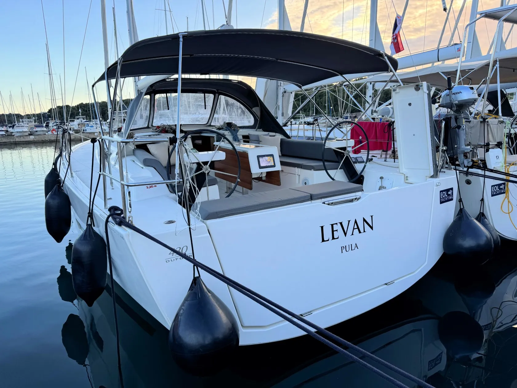 Dufour 430 Levan — фотография яхты 26