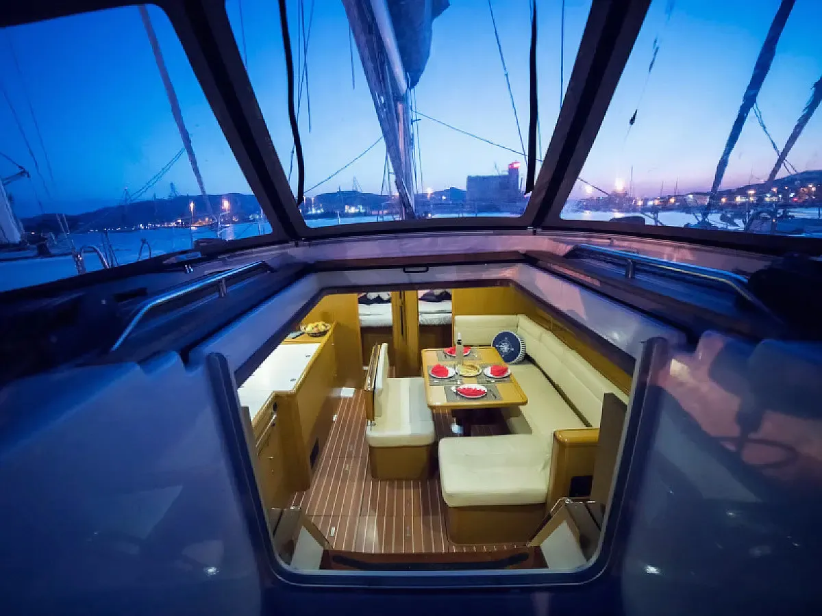 Sun Odyssey 44 i Eleni — снимка на яхтата 5