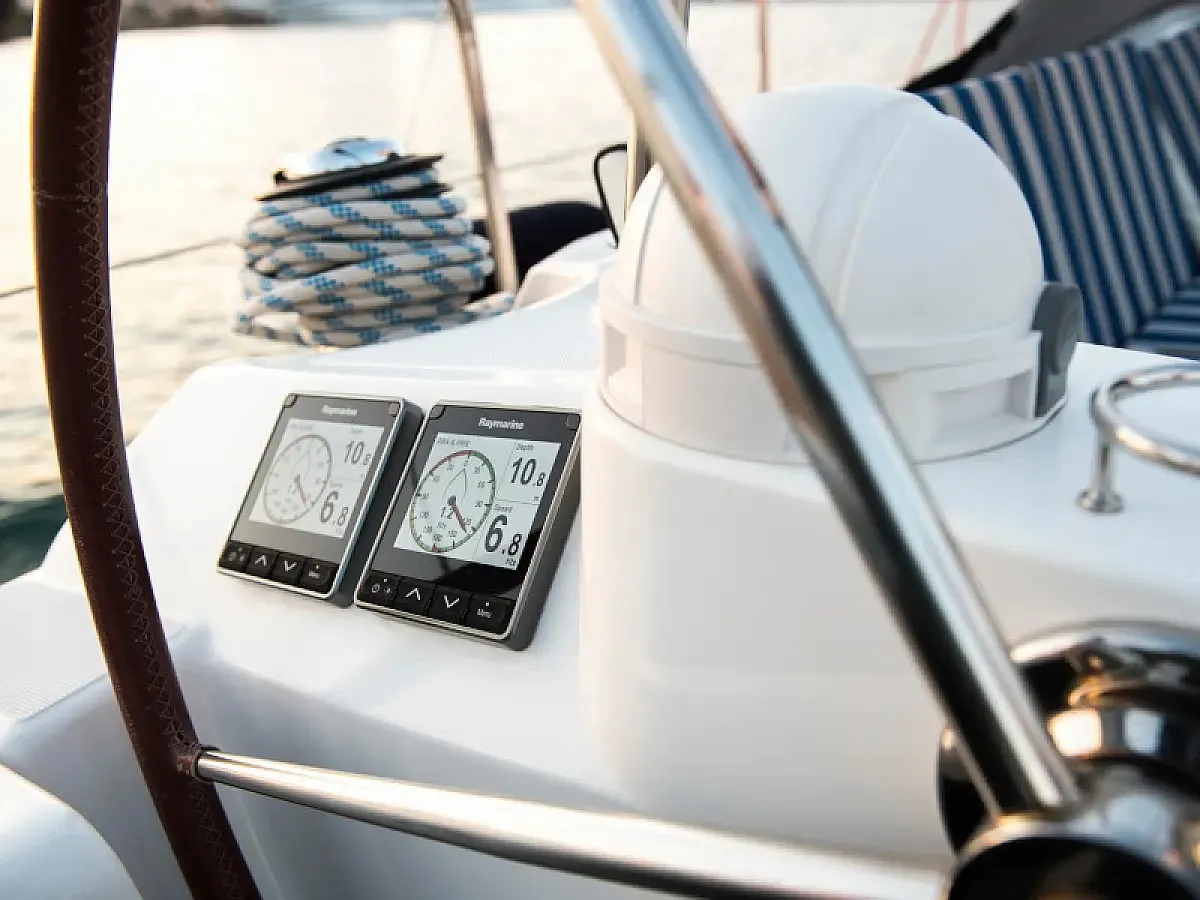 Sun Odyssey 44 i Eleni — снимка на яхтата 9