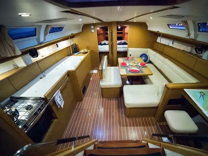 Sun Odyssey 44 i Eleni — снимка на яхтата 12